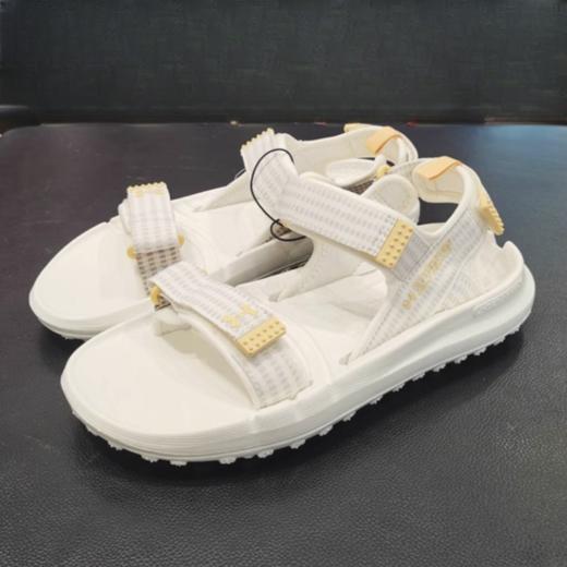 【好物超值】安德玛UA男士厚轮胎底登山运动休闲拖鞋沙滩凉拖 3026937-100【无货将做退款】 商品图2