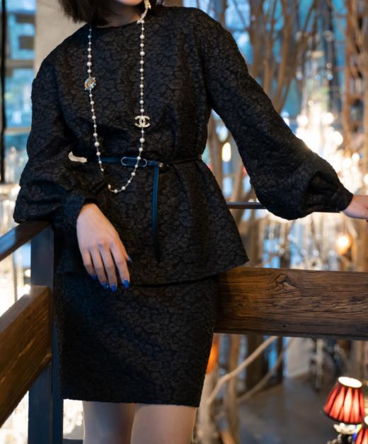 臣禾 提花上衣9211050476【奥莱】 商品图0