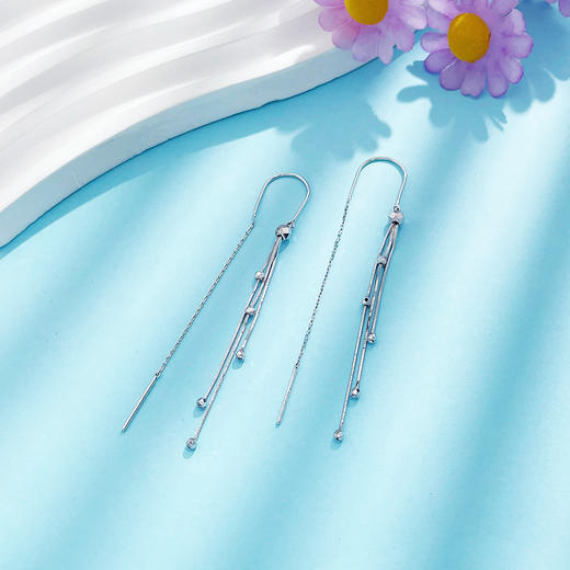 【限时8.8折】【线上铂金馆】PT950 铂金实心流苏蹦迪珠耳饰耳吊耳钩(PTES00011)预售产品下单后不退款不退货不换货不补差价) 商品图1