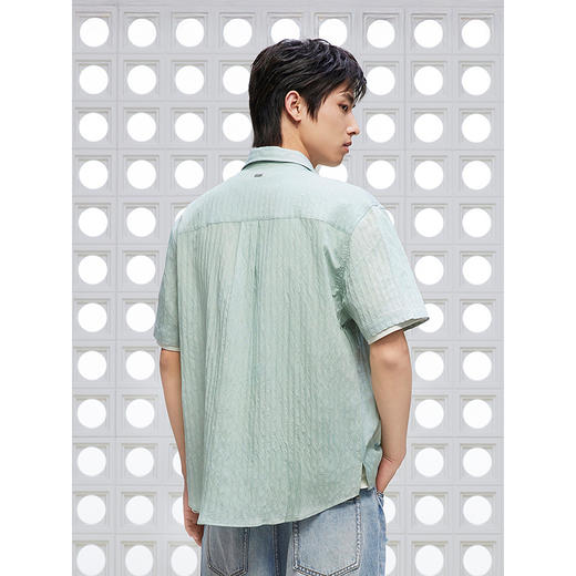 GXG男装 肌理坑条短袖衬衣男休闲通勤衬衫简约上衣 2025夏季热卖 商品图3