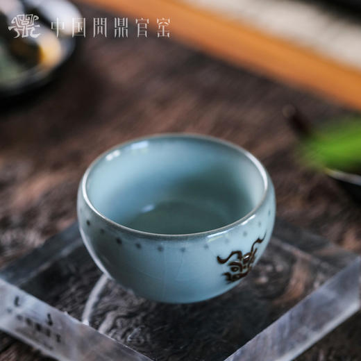 问鼎官窑南官龙首战鼓杯 商品图1