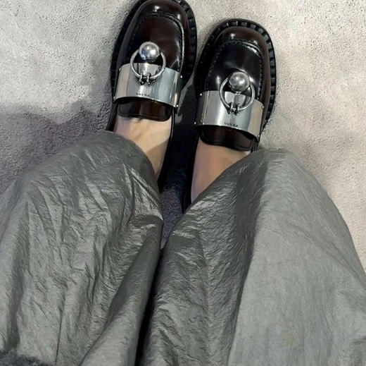 高端定制Prad/a 25S秀场意大利皮乐福鞋 商品图3