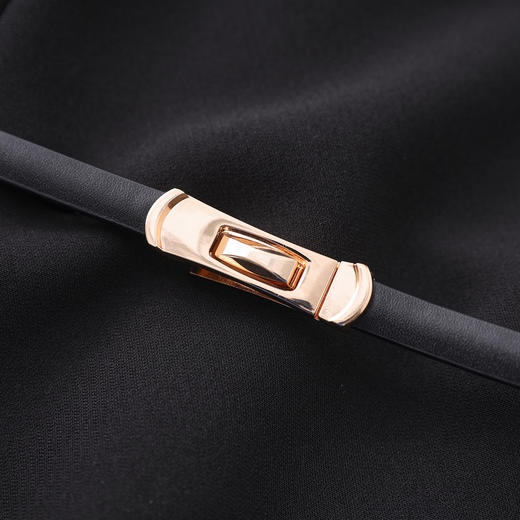 「高货wl」全新升级【铂金会员330/天猫439/差价109】(04957)洛诗琳高级感撞色褶皱花边连衣裙2025收腰时尚气质系带裙 商品图2