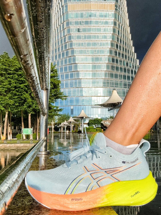 Asics SUPERBLAST 2 轻量回弹 低帮跑步鞋 男女同款 商品图0