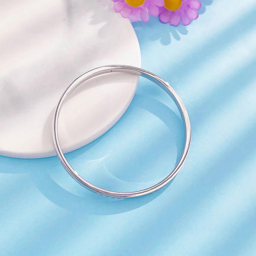 【限时8.8折】PT950 CNC 清新 国际铂金协会 铂金空心固口手镯CNC鱼鳞仿钻手镯（面宽约3.8-4.2mm，厚约2.1mm）(BSZ00146)预售产品下单后不退款不退货不换货不补差价) 商品图1