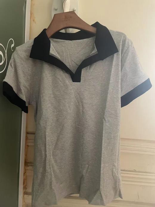 【H商品推广】撞色V领衫 商品图0