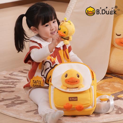 小黄鸭幼儿园书包2-5岁儿童双肩包女童新品减负玩偶小背包 商品图1