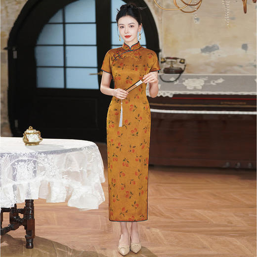 TZRY-6098厂家热销爆款香云纱重磅真丝复古旗袍柿柿如意日常香云纱旗袍 商品图0