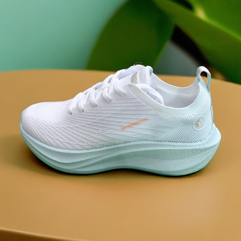 双星名人情侣款夏季运动鞋52223