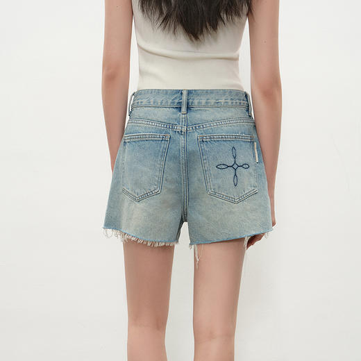 NEELLY纳俪商场同款夏新款个性水洗毛边牛仔短裤女百搭显瘦阔腿裤N25051H01125 商品图1