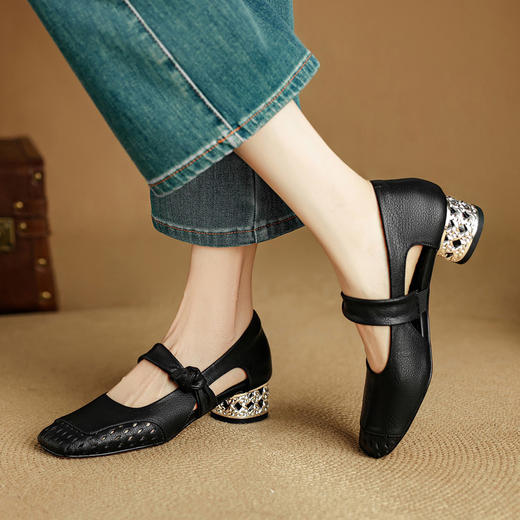 【预售5天】真皮镂空通勤夏季浅口单鞋女一字带中跟粗跟玛丽珍鞋水钻凉鞋NJMK&K1628 商品图2