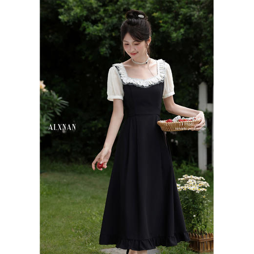 【65折秒杀】鹿向南「奥法庄园」法式方领木耳边短袖连衣裙女夏小个子黑色长裙L56082 商品图0