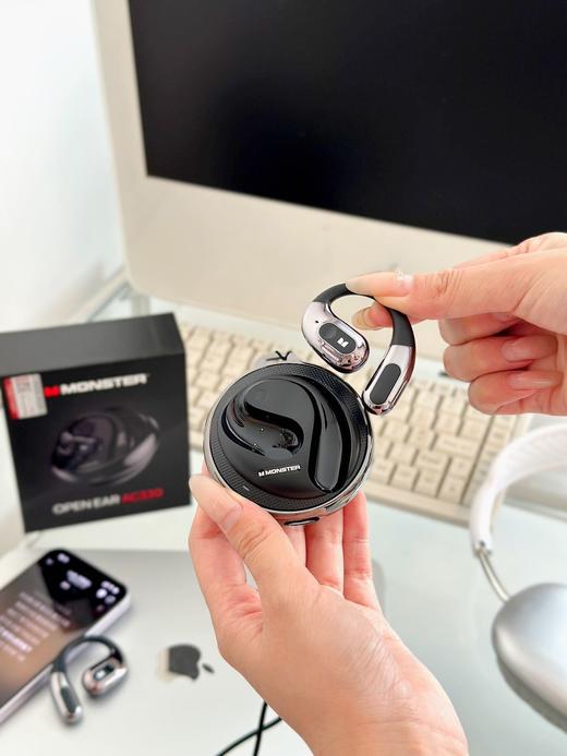 【Monster魔声挂耳式耳机AC330型号MH22208】✅不入耳，舒适无感佩戴，跳舞不掉！ ✅升级款，提升喇叭音质，不带耳套！-LB 商品图13