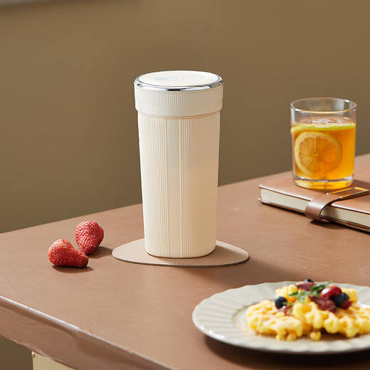 （24套起订）定制伴手礼_海牌便携榨汁杯+一壶4杯水具套装 商品图3