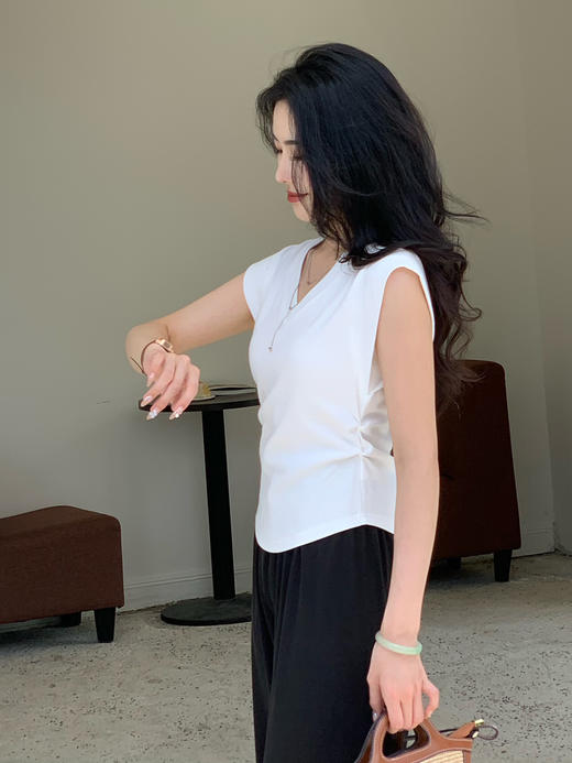 【百图lulu定制】【月牙T】面膜质感  竖条纹显瘦 高弹 两侧收腰 腋下防走光挡片 短袖T恤 商品图2