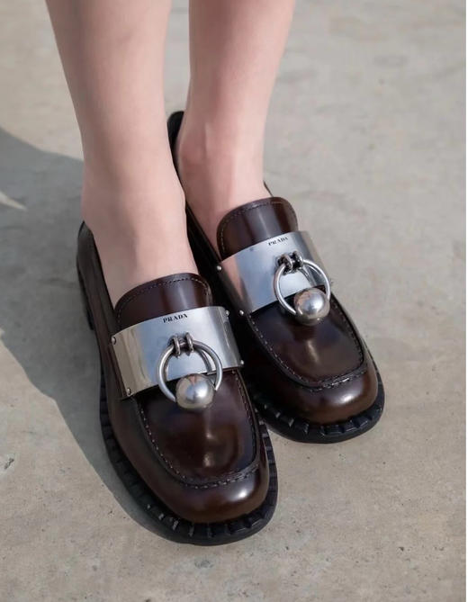 高端定制Prad/a 25S秀场意大利皮乐福鞋 商品图5