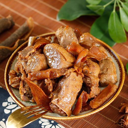 【舌尖上的美味❗厦门特产姜母鸭】采用传统烹饪工艺制作，精选厦门正宗姜母鸭，肉质鲜嫩，姜香浓郁，开袋即食姜母鸭，旅游节庆闽南伴手礼L 商品图4