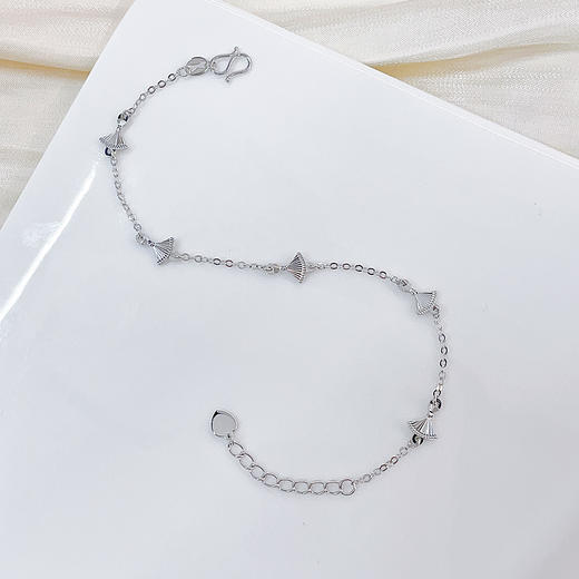 【限时8.8折】【线上铂金馆】PT950 #CNC 铂金实心调节扇形小裙子手链(PTSL00043)预售产品下单后不退款不退货不换货不补差价) 商品图1