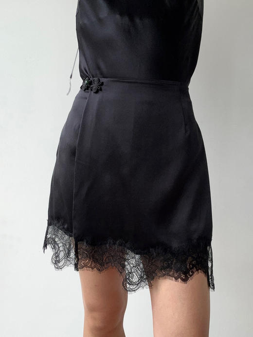 丝所｜24W021A 蕾丝短裙［ 黑 ] 商品图0