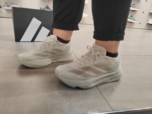 阿迪达斯女款ADIZERO  LIGHTSTRIKE PRO跑鞋 商品图0