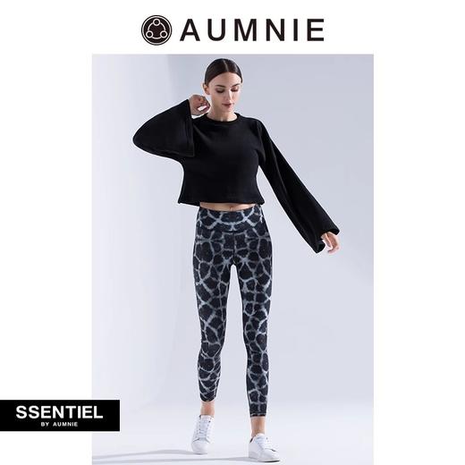 AUMNIE澳弥尼丨女士新款运动上衣健身休闲外套喇叭袖短款卫衣 商品图3