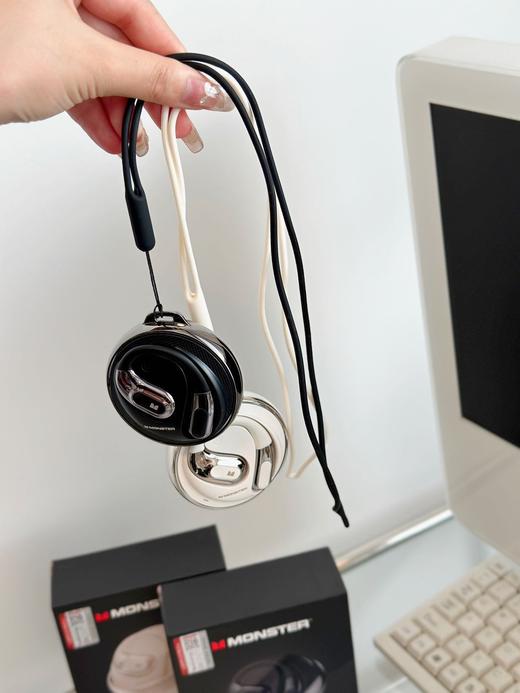 【Monster魔声挂耳式耳机AC330型号MH22208】✅不入耳，舒适无感佩戴，跳舞不掉！ ✅升级款，提升喇叭音质，不带耳套！-LB 商品图4