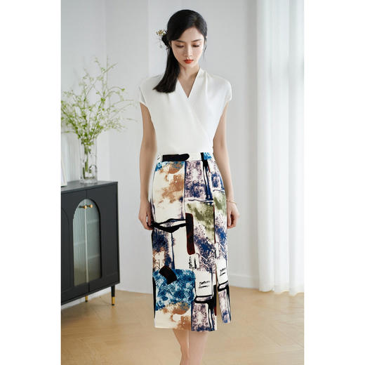 剩S/M/L/XL 【休闲套装】2025夏季时尚气质莱赛尔针织衫印花半裙3702 商品图3