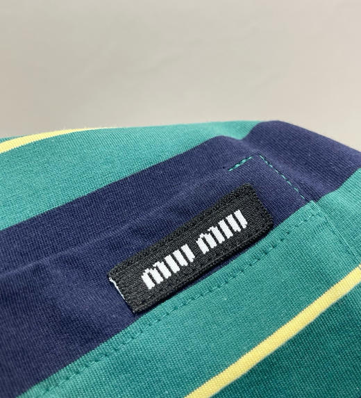 miumiu女士条纹短袖T恤061002 商品图6