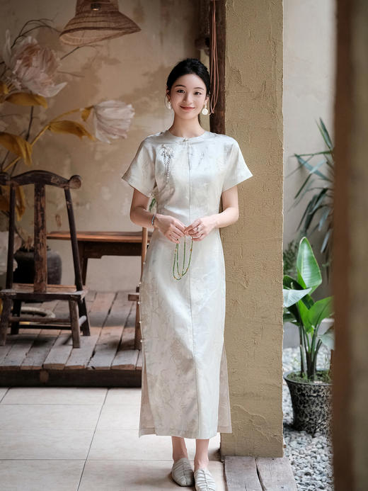 盛唐牡丹| 织金莲花纹真丝女裙(尺码偏小) 商品图0