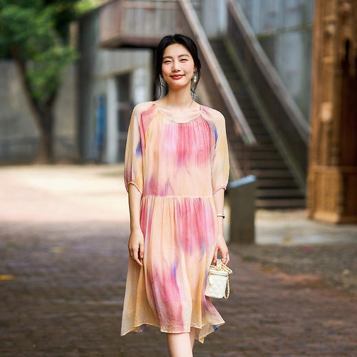 丁摩新品女装减龄飘逸款两件套彩虹晕染亮丝真丝连衣裙AL75005 商品图2
