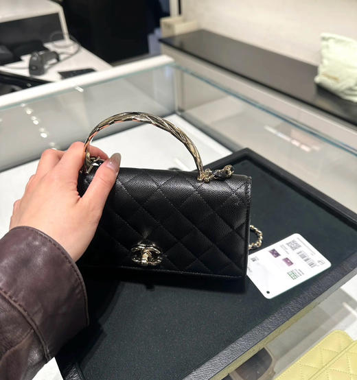 coco正品鱼子酱小牛皮 crush手柄发财包链条包 商品图10