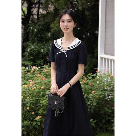 鹿向南「月白风清」藏蓝色海军领连衣裙女夏气质法式短袖长款裙子 商品图1