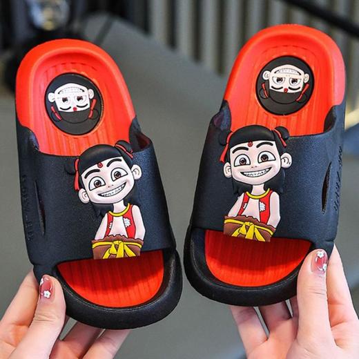 「软糯萌趣！舒适内里」2025新款哪吒拖鞋 男童6到12岁夏季外穿居家防滑宝宝儿童拖鞋女童装 商品图1