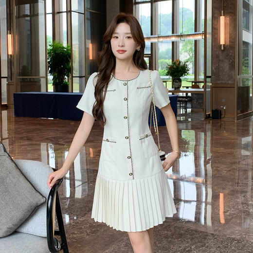 奢姿大码女装2025夏季减龄百褶圆领连衣裙胖妹妹时尚小香风裙子9952893925 商品图0