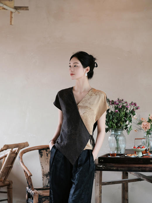 盛唐牡丹| 风清影竹重缎香云纱上衣 商品图0