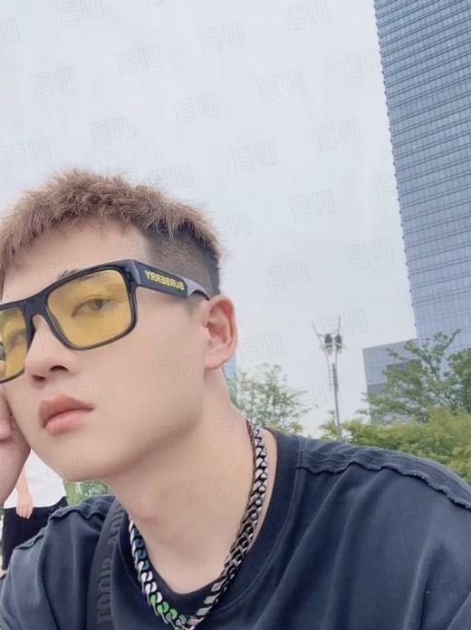 Burberry博柏利 高版本 防紫外线黄色镜片墨镜大框 超轻材质 商品图11