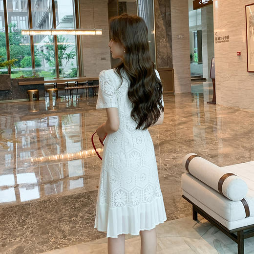 奢姿大码女装2025夏季气质方领镂空连衣裙胖妹妹小香风百褶仔裙子9952869755 商品图3