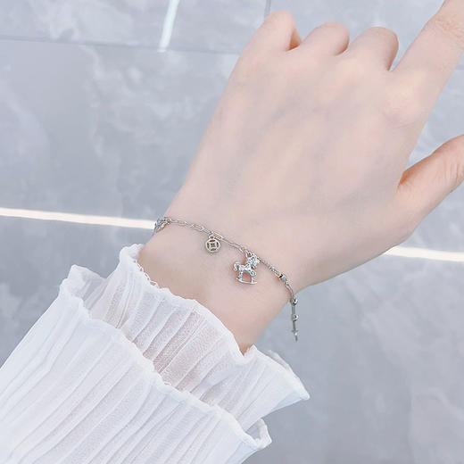 【限时8.8折】【线上铂金馆】PT950 【精品】铂金空心AB链马上有钱旋转木马调节手链(BFPTSL00031)预售产品下单后不退款不退货不换货不补差价) 商品图2