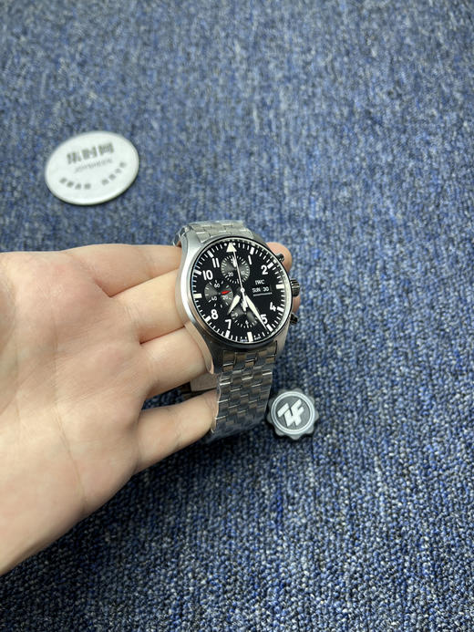 ZF经典臻品【驰骋高空 分秒必“真”】
万国飞行员计时系列 男士腕表 商品图2