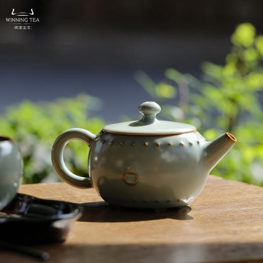 问鼎汝瓷鼎峰系列天青战鼓壶 商品图4