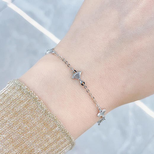 【限时8.8折】【线上铂金馆】PT950 #CNC 铂金实心调节扇形小裙子手链(PTSL00043)预售产品下单后不退款不退货不换货不补差价) 商品图2