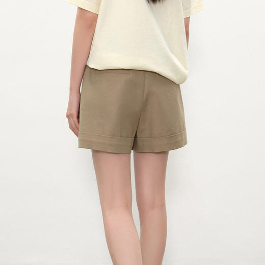 NEELLY纳俪商场同款夏新款经典白色直筒休闲短裤女显瘦修饰阔腿裤N25051H01127 商品图1