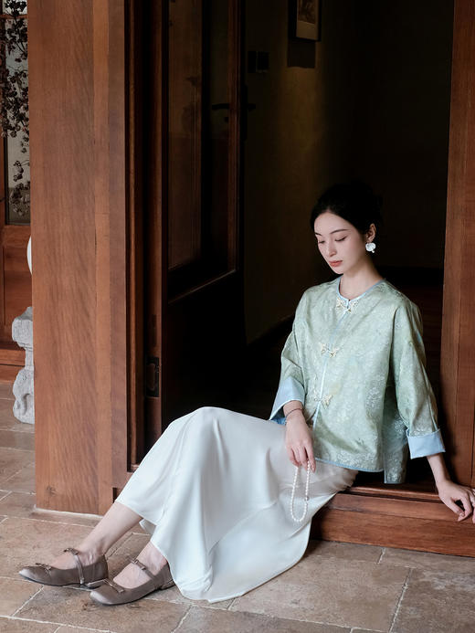 盛唐牡丹| 金鱼水藻纹真丝异色罗外套 商品图4