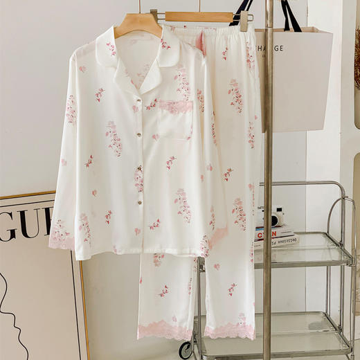 夏季高级感睡衣套装来啦‼️ 舒适高级感冰丝面料可外穿睡衣家居服套装‼️最近天气慢慢开始转热了。给家人们上这款维秘同款代工厂定制‼️99924 商品图12