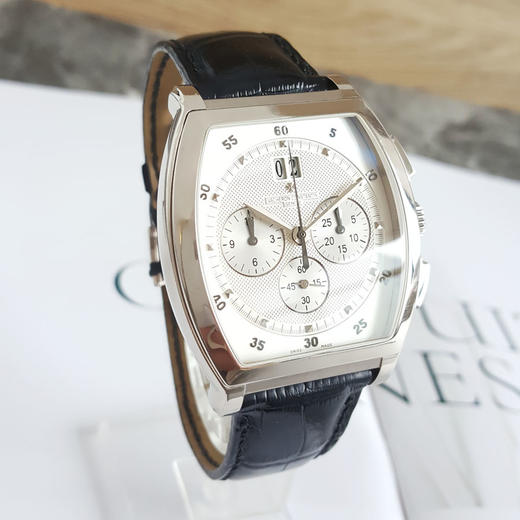 【95新】VACHERON CONSTANTIN 江诗丹顿马耳他系列49180/000G-9360自动机械40*50MM（男款）日期显示、计时现售价：106000！080625JJ25 商品图2