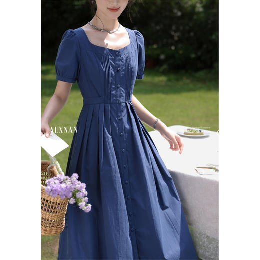【6折秒杀】鹿向南「素净蓝调」法式方领单排扣短袖连衣裙女夏季收腰蓝色长裙L56015 商品图2