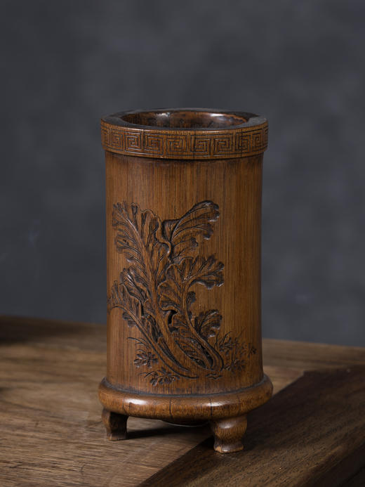清	竹雕白菜诗文三足笔筒 商品图1