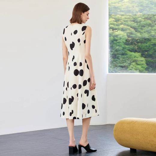 IWY/米色无袖复古波点连衣裙女轻奢高级感轻熟小众不撞款裙子夏季新款Q1412 商品图4