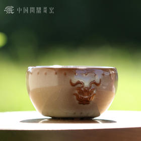 问鼎哥窑龙首战鼓杯