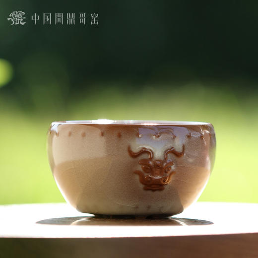 问鼎哥窑龙首战鼓杯 商品图0